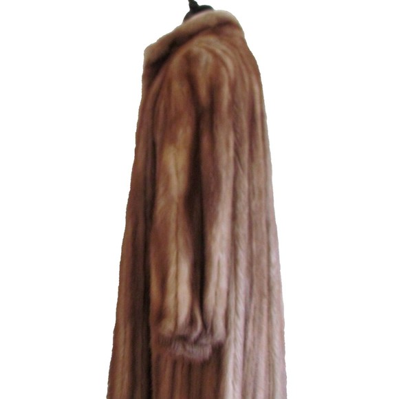 Designer Balencia Honey Blonde Soft Pelt's Long Length Mink Coat Large - Picture 14 of 16